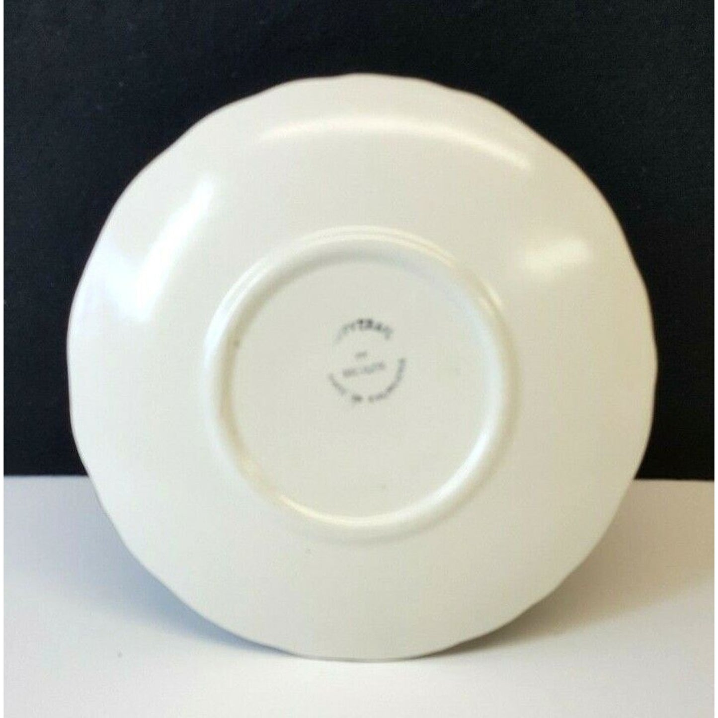 Metlox Poppytrail Sculptured Grape 7.5" Gravy Boat w/ Attached Underplate MCM