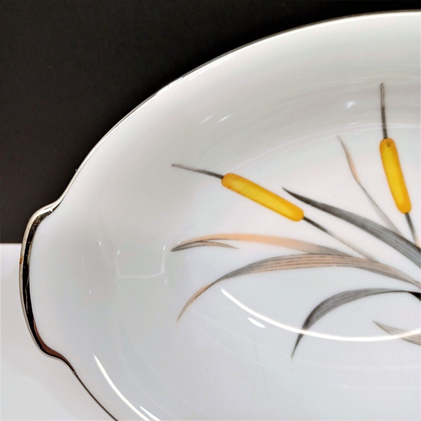 Sango Del Mar Oval Vegetable Serving Bowl yellow cattails platinum trim MCM
