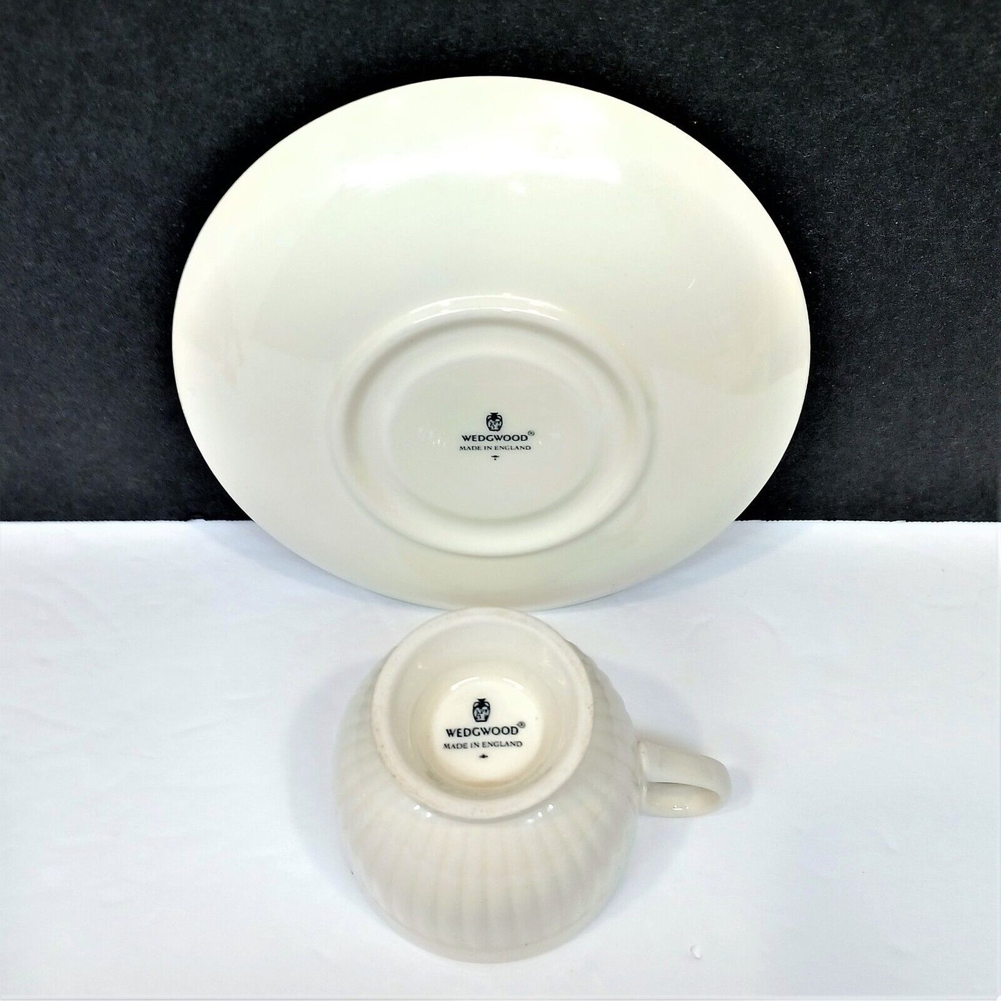 Lot / Wedgwood Edme Antique White (3) Demitasse Cups & (4) Saucers - England B2