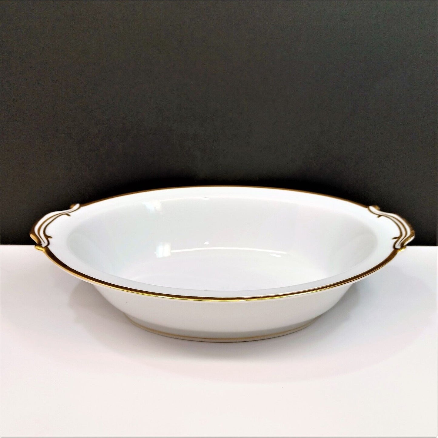 Noritake Patricia 10-5/8" Oval Vegetable Serving Bowl White w/ Gold Trim 4982