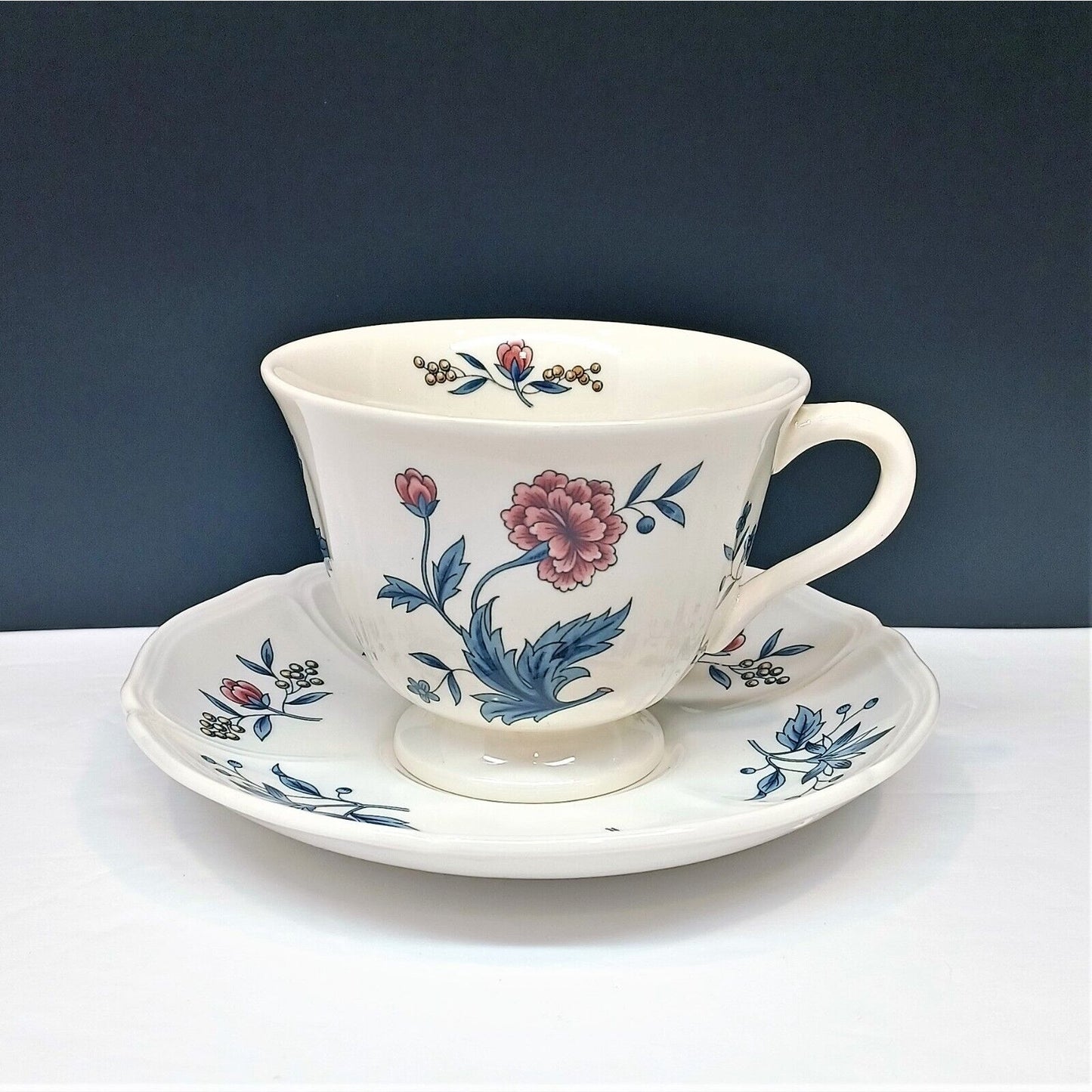 Set/9 Wedgwood Footed Cup & Saucer Sets Williamsburg Potpourri England 1956-1998