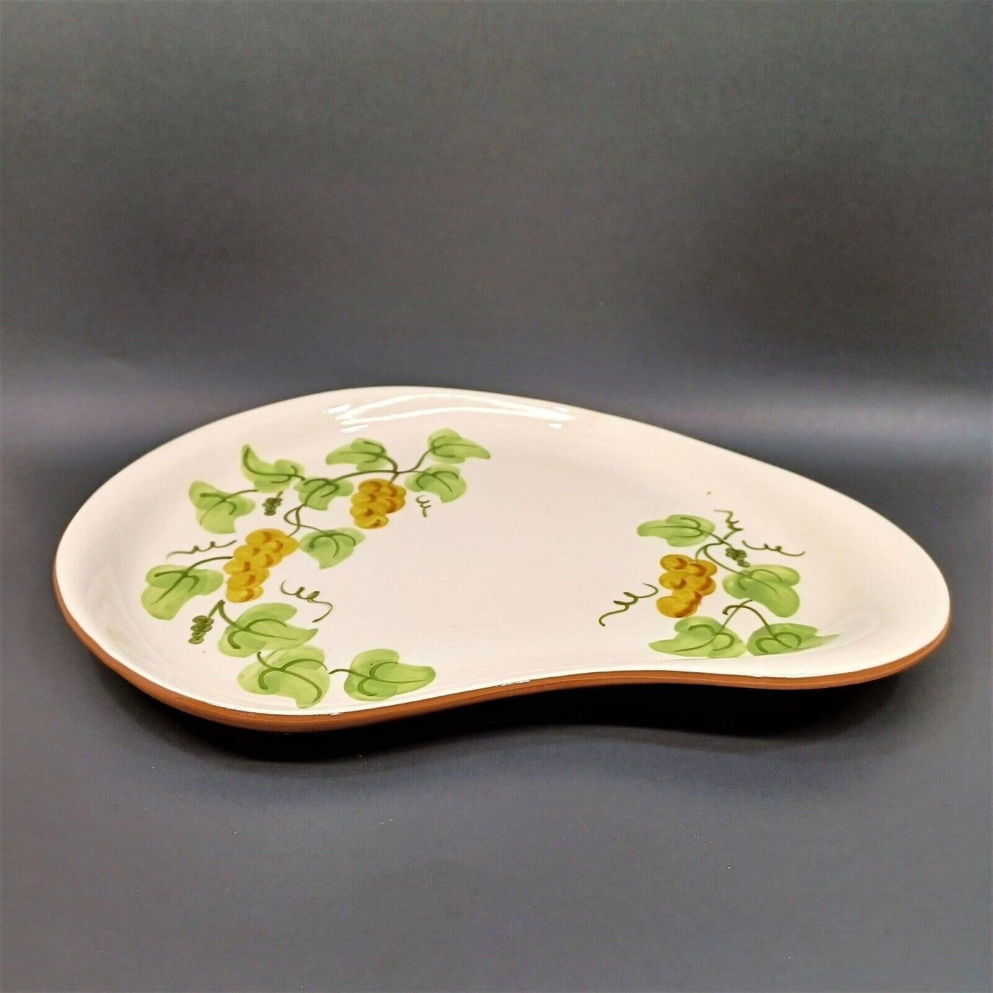 Stangl Golden Grape Oval Serving Platter Kidney Shape 13.5 x 10.75 MCM 1963-1978