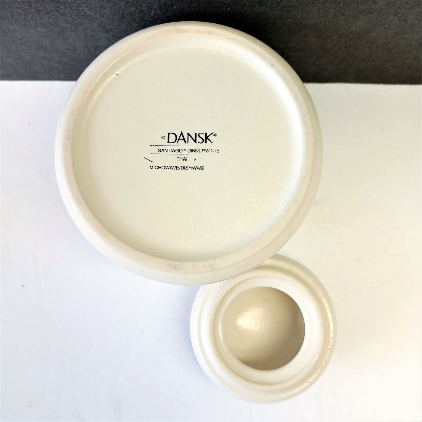 Dansk Santiago White 3-3/4"h Sugar Bowl w/ Lid Scandinavian 2002-2009 Dinnerware