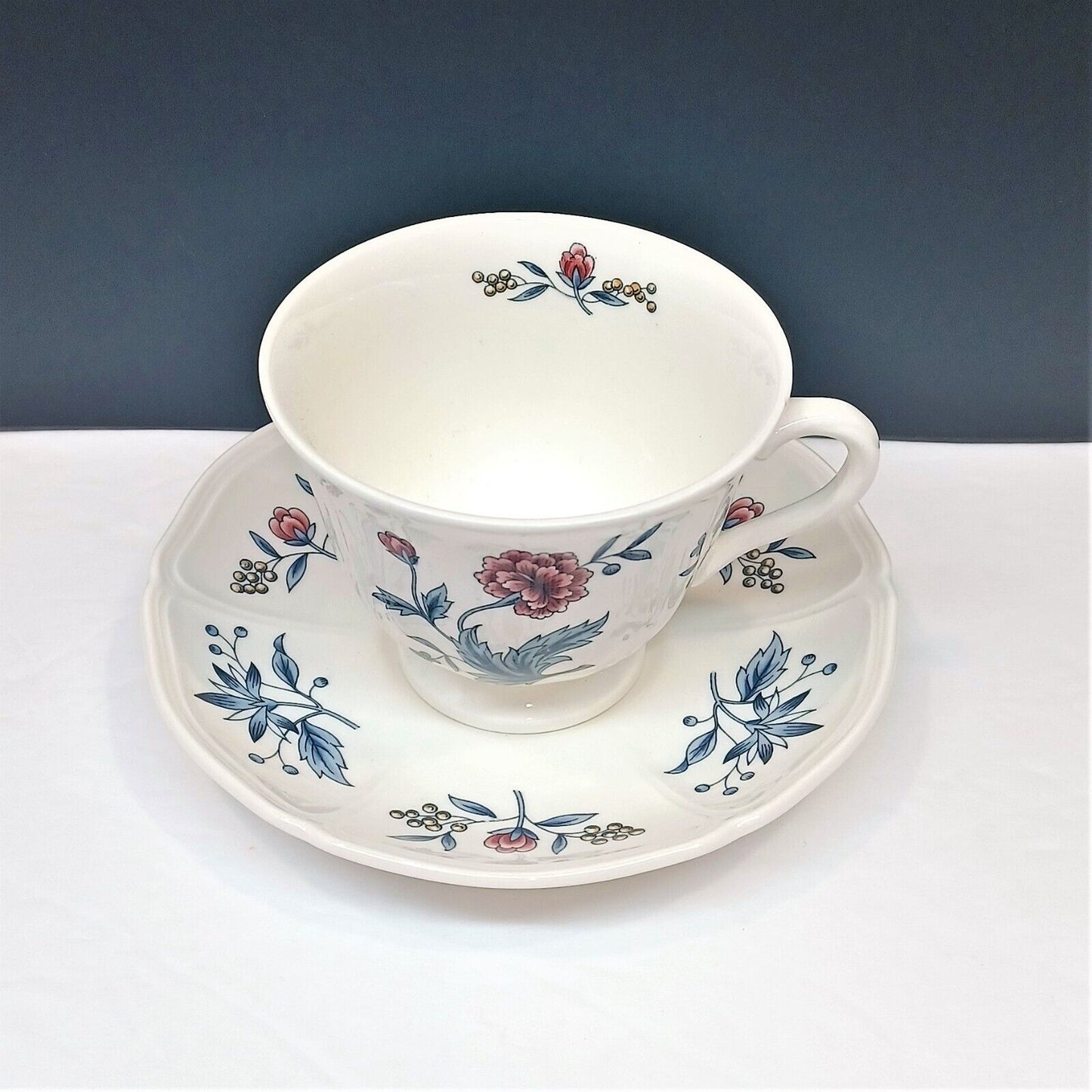 Set/9 Wedgwood Footed Cup & Saucer Sets Williamsburg Potpourri England 1956-1998