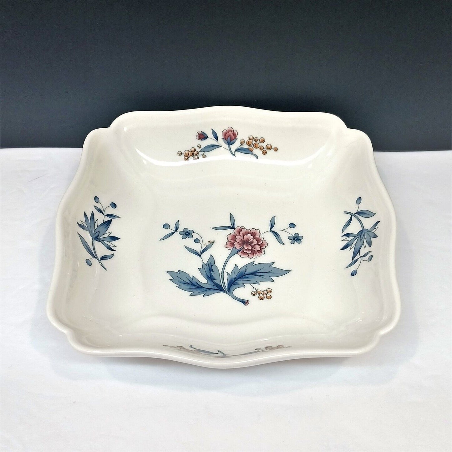 Wedgwood Square Nut Candy Dish Bowl Williamsburg Potpourri 6-1/8" 1956-1998