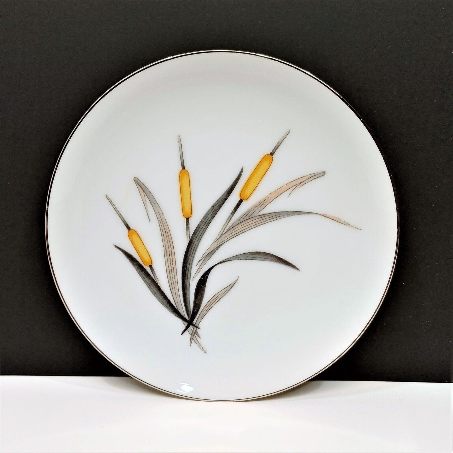 Set/12 Sango Del Mar Bread and Butter Plates yellow cattails platinum trim MCM